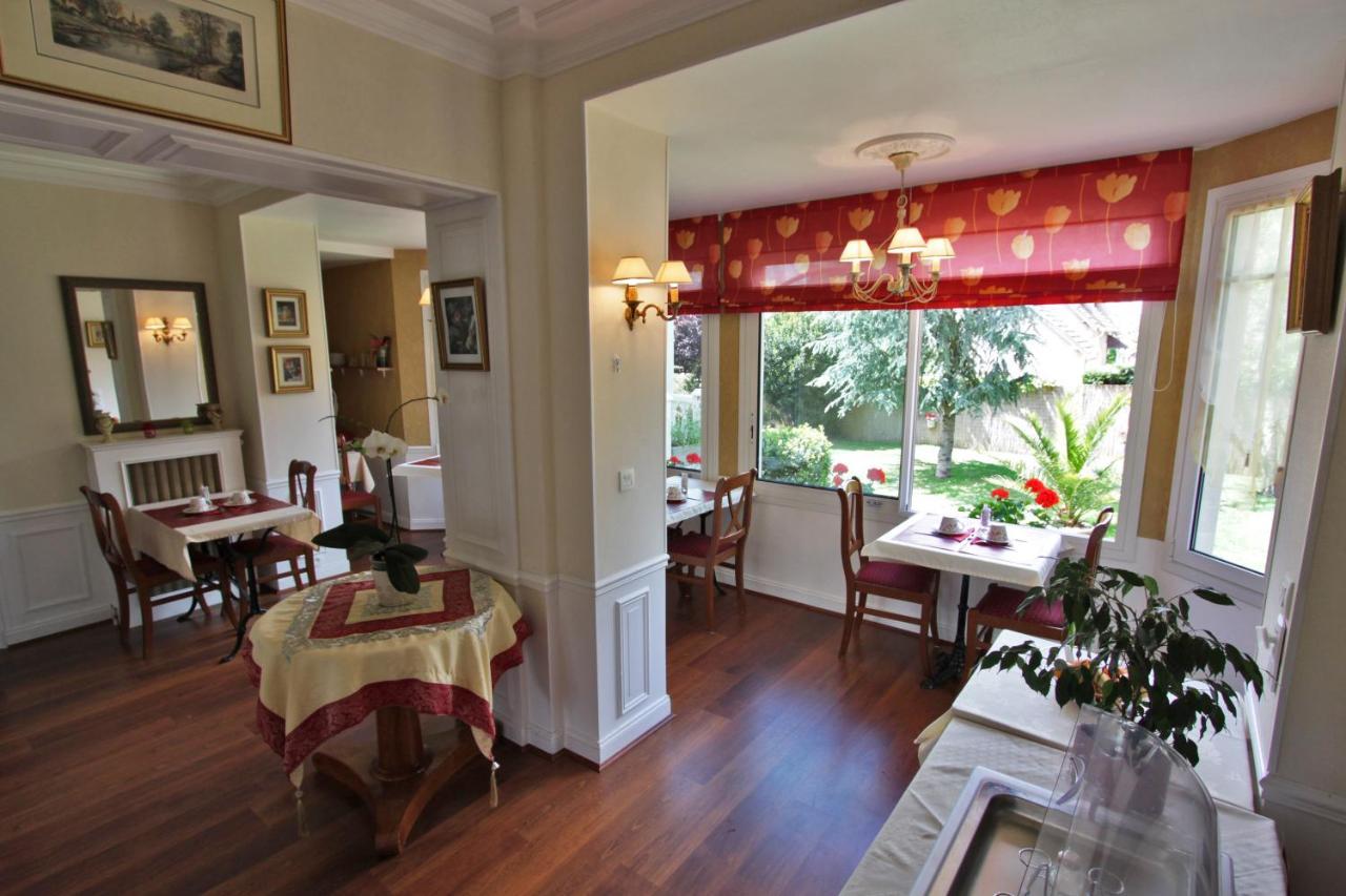 Hotel De La Plage Ouistreham Εξωτερικό φωτογραφία