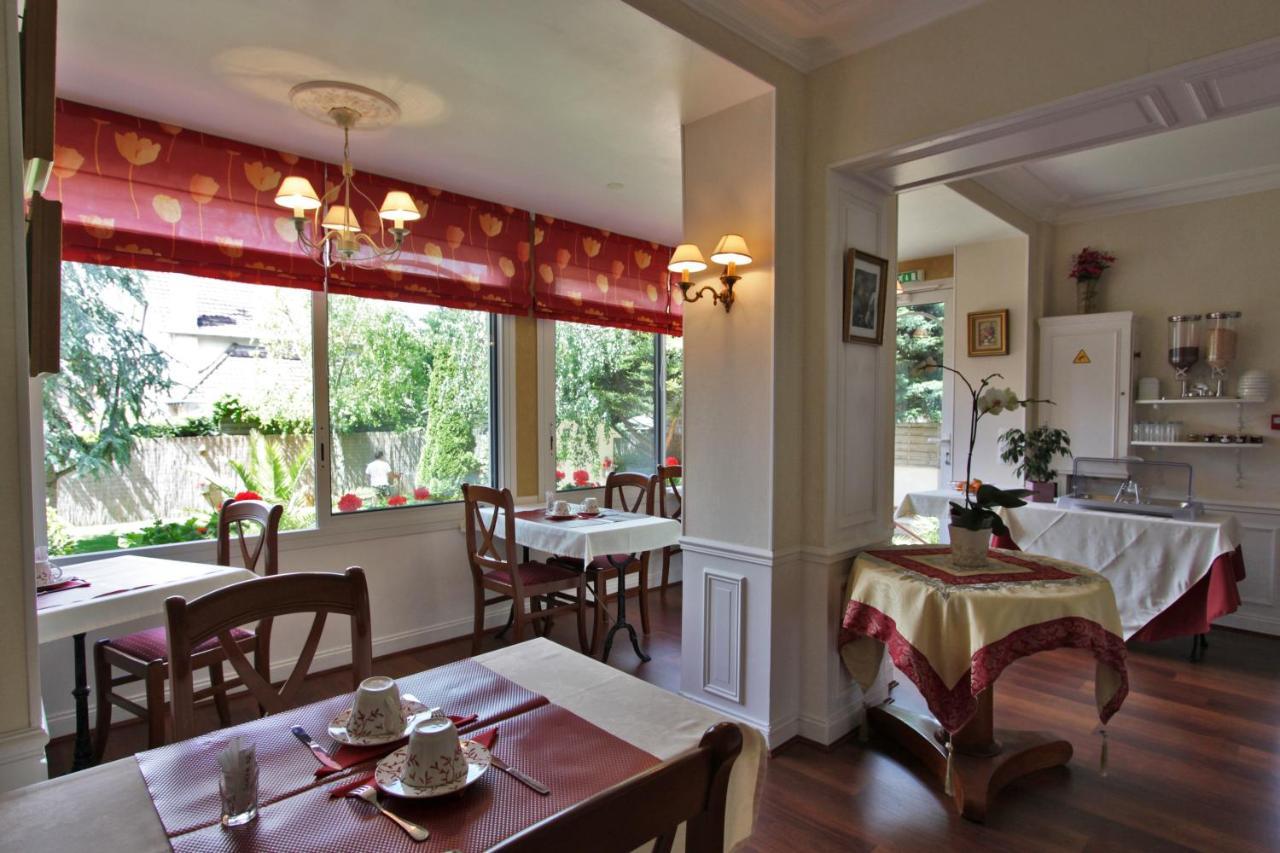 Hotel De La Plage Ouistreham Εξωτερικό φωτογραφία