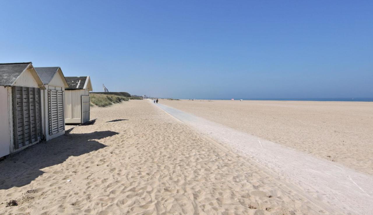 Hotel De La Plage Ouistreham Εξωτερικό φωτογραφία