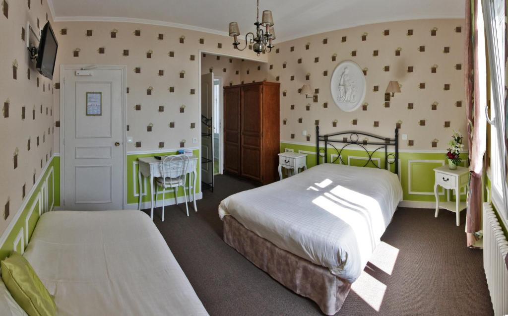 Hotel De La Plage Ouistreham Δωμάτιο φωτογραφία