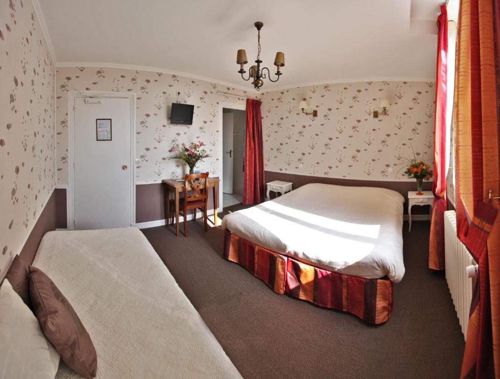 Hotel De La Plage Ouistreham Δωμάτιο φωτογραφία