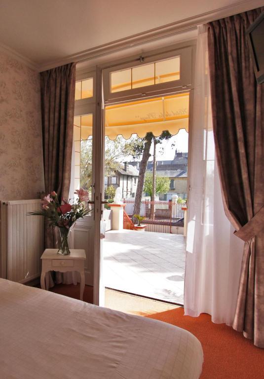Hotel De La Plage Ouistreham Δωμάτιο φωτογραφία