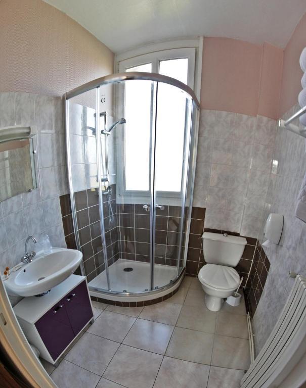 Hotel De La Plage Ouistreham Δωμάτιο φωτογραφία